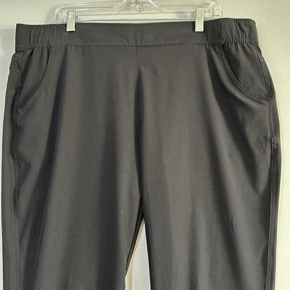 EDDIE BAUER WOMENS HIGH RISE TRAVELER PANTS ATHLETIC BLACK SIZE XL - Picture 3 of 12